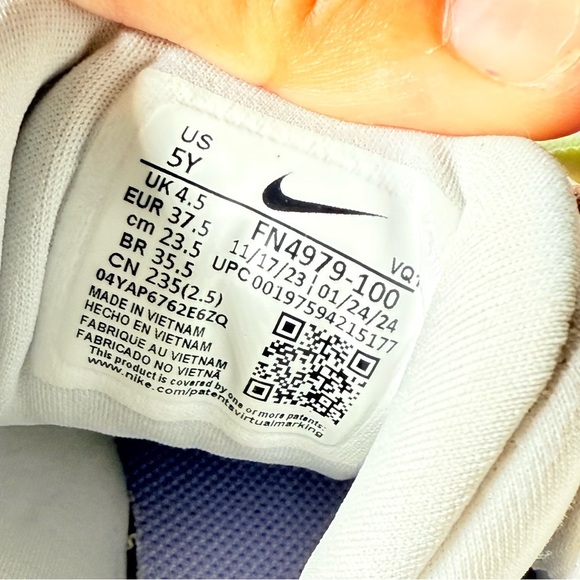 Nike Kids White and Pastel Sneakers - Picture 6 of 12